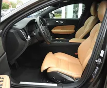 Zunanja slika - Volvo V60 Cross Country - D4 AWD AUT Momentum Pro - 6 - Predogledna slika