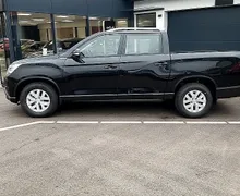 Zunanja slika - KG Mobility Musso - Grand 2.2 XDi VENTURE 4X4 DCT - 5 - Predogledna slika