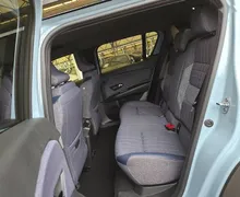 Zunanja slika - Renault 4 E-Tech Electric - Techno EV52 150 Comfort Range+Harman Kardon - 14 - Predogledna slika