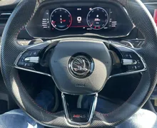 Zunanja slika - Škoda Octavia - 2.0 TSI RS 245 DSG.KAMERA.LED.KLJUKA.SLOVENSKI - 6 - Predogledna slika