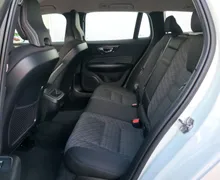 Zunanja slika - Volvo V60 - B4D Core AT FULLED•AMBIENT•ACC•VIRTUAL•KEYLESS•18 - 7 - Predogledna slika