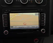 Notranja slika - Volkswagen Touran - 2.0 TDI•PANORAMA•H LINE•NAVIGACIJA•KAMERA•KLJUKA•. - 12 - Predogledna slika