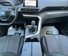 Notranja slika - Peugeot 5008 - ALLURE+SLO+FULL LED+ALU+KEYLESS GO+HI-FI - 12 - Predogledna slika