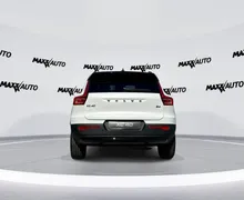 Zunanja slika - Volvo XC40 - B4P Ultra Black Edition Avt. - 6 - Predogledna slika