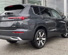 Zunanja slika - Mitsubishi Outlander - PHEV 4WD 2.4 Intense Avt. AKCIJA - 5 - Predogledna slika