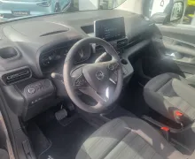 Notranja slika - Opel Combo - LIFE EV 100KW - 3.000€ SUBVENCIJE - VOZILO JE NOVO - 11 - Predogledna slika