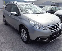 Zunanja slika - Peugeot 2008 - 1.2 - SLO - SERVISNA KNJIGA - beri opombe - 2 - Predogledna slika