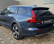 Zunanja slika - Volvo V60 Cross Country - B4 AWD Pro +ACC+Memory+18 Col+Gretje+12.mes.jam - 8 - Predogledna slika