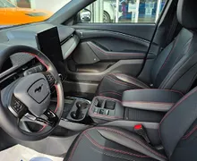 Zunanja slika - Ford Mustang Mach-e - Mustang 4x4 Mach-E  88 kWh  Premium podaljšan dose - 7 - Predogledna slika