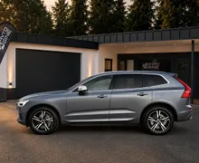 Zunanja slika - Volvo XC60 - D4 AWD R-Design Avt.-PANO-VIRTUAL-19ALU-KOT NOV... - 5 - Predogledna slika
