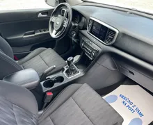 Notranja slika - KIA Sportage - 2WD 1,6 GDI LX Edition ISG - 8 - Predogledna slika