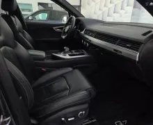 Notranja slika - Audi Q7 - quattro 3,0 TDI Tiptronic - 12 - Predogledna slika