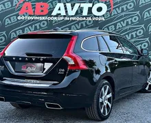 Zunanja slika - Volvo V60 - 2.4TD AWD TwinEngine Plug-in HYBRID+MAX OPREMA+4X4 - 5 - Predogledna slika