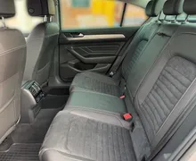 Notranja slika - Volkswagen Passat - 2.0 TDI Elegance DSG Matrix - Kamera - SLO - 11 - Predogledna slika