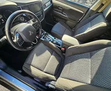 Zunanja slika - Mitsubishi Outlander - 2.2 DI-D -AUT-4WD INSTYLE+ 7 sed.-LED NAVI-KAMERA- - 6 - Predogledna slika
