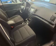 Notranja slika - Seat Alhambra - 2.0 TDI DSG PANORAMA-KAMERA-GRETJE SEDEŽEV-ALU-P.. - 11 - Predogledna slika