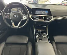 Notranja slika - BMW Serija 3 - Touring: 318i Luxury.NEMŠKI+4ALU.KAMERA.LED.USNJE.ACC.BE - 7 - Predogledna slika