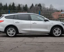 Zunanja slika - Ford Focus - 1.5 EcoBlue-AVT-NAV-Gretje-Sedežev volana-KAMERA - 4 - Predogledna slika