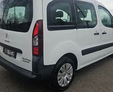 Zunanja slika - Citroën Berlingo - Feel 1.6 BlueHDi 99ks °1-LASTNIK° °NAVIGACIJA° - 4 - Predogledna slika
