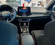 Zunanja slika - Hyundai i30 Wagon - 1.6 T-GDI PREMIUM N-LINE-WINTER-SMART-REZ.K-VIDEO - 7 - Predogledna slika