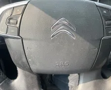 Zunanja slika - Citroën C4 - 1.2 PureTech 110 Feel.VELIK SERVIS.SAMO 103.000 KM - 4 - Predogledna slika