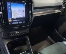 Zunanja slika - Volvo XC40 - D4-AWD-R-DESIGN-PANO-NAVI-ACC-MEMORY-HARMAN-360KAM - 12 - Predogledna slika