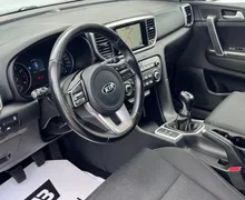 Notranja slika - KIA Sportage - 2WD 1.6 GDI+1. LAST+SLO+NAVI+PDC - 10 - Predogledna slika