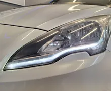 Notranja slika - Peugeot 5008 - ACTIVE 1.6 HDI KREDIT BREZ POLOGA ODLIČNO OHRANJ - 11 - Predogledna slika