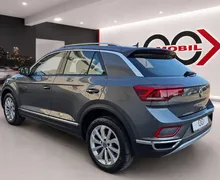 Notranja slika - Volkswagen T-Roc - 2.0 TDI BMT Style DSG - IQ Light.alcantara.kamera - 7 - Predogledna slika
