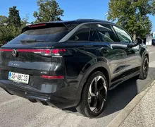 Zunanja slika - Volkswagen T-Roc - 1.5 eTSI R-Line DSG - Testno vozilo - 3 - Predogledna slika