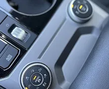 Zunanja slika - Volkswagen Touareg - V6TDI BMT R-Line210KW-RADAR-ZRAČNO-KAMERA-VIRTUAL - 11 - Predogledna slika