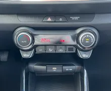 Zunanja slika - KIA Stonic - 1.2 DPI 57.9 kW  79 KM  LX Urban+ M T - 13 - Predogledna slika