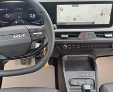 Zunanja slika - KIA Stonic - 1.0 T-GDi 73.6 kW  100 KM  LX Life M T - 8 - Predogledna slika