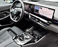 Notranja slika - BMW serija 5 Touring: - 520d XDRIVE•NARDO GREY•M PAKET PRO•KOT NOV•GARAN.. - 12 - Predogledna slika