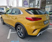 Zunanja slika - KIA XCeed - 1.0 T-GDi - SLOVENSKI - POTRJENA SERVISNA KNJIGA - 5 - Predogledna slika