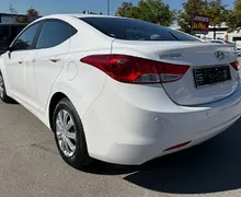 Zunanja slika - Hyundai Elantra - 1.6 MPI Life - 1. LASTNIK - SLO - GR. SED - - 6 - Predogledna slika