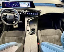 Notranja slika - Peugeot 3008 - GT 1.2 PURETECH 136 HIBRID e-DCT - 24 - Predogledna slika