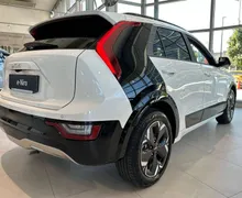 Zunanja slika - KIA Niro - Limited Edition - 4 - Predogledna slika