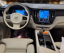 Notranja slika - Volvo XC60 - B4D AWD Plus Dark Avt.1. lastnik. SLO poreklo - 16 - Predogledna slika