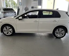 Zunanja slika - VW Golf - 1.5 eHybrid DSG Style 150kW - 204 KM - 2 - Predogledna slika