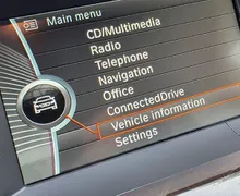 Zunanja slika - BMW Serija 5 - Touring: 525D AVTOMATIK LED-NAVI-GRETJE SEDEŽEV-ALU - 15 - Predogledna slika