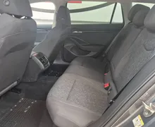 Notranja slika - Škoda Superb - Combi 2.0 TDI DSG Essence - 9 - Predogledna slika