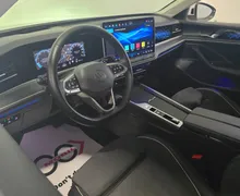 Notranja slika - Volkswagen Passat Variant - 1.5 eTSI Business DSG - Matrix.360kam.DCC Pro.HUD - 9 - Predogledna slika