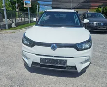 Notranja slika - SsangYong Tivoli - AWD 1.6 TD AUT.  PANORAMA  LED - 7 - Predogledna slika