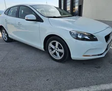 Zunanja slika - Volvo V40 - D2 Kinetic - 8 - Predogledna slika