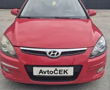 Zunanja slika - Hyundai i30 Wagon - 1.6 CRDI + UGODNO - 2 - Predogledna slika