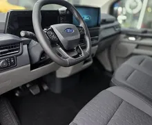Zunanja slika - Ford E-Transit Custom - Transit Custom Kombi Limited 2.5 Duratec Hybrid 171 KW - 9 - Predogledna slika