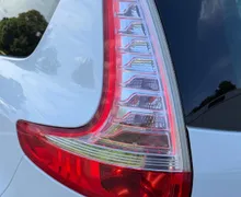 Zunanja slika - Renault Grand Scenic - Scénic 1.5dCi 110PS BOSE 7SEDEŽEV LED NAVI KAMERA ALU17 - 10 - Predogledna slika