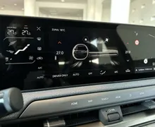 Notranja slika - KIA EV3 - STAR 58.3 kWh baterija - 18 - Predogledna slika