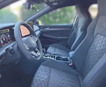 Notranja slika - Volkswagen Golf - 1.5 eTSI BMT 4Joy DSG... - 7 - Predogledna slika